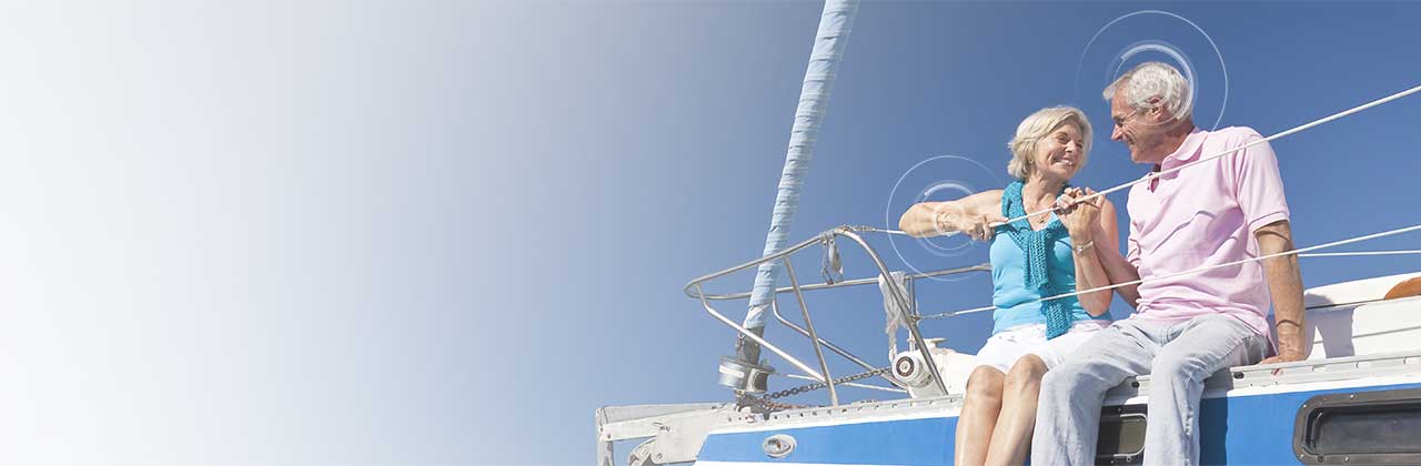 NEU_COUPLE-ON-THE-BOAT_STYLIZED_150_02